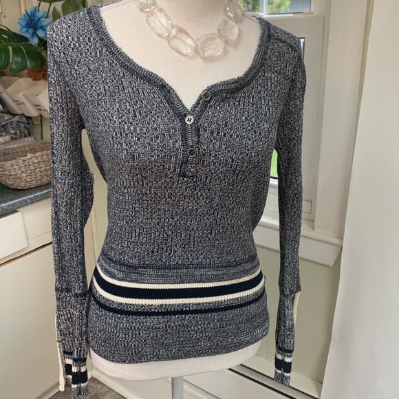 Free People Tops - FREE PEOPLE crochet cuffed navy striped sweater S